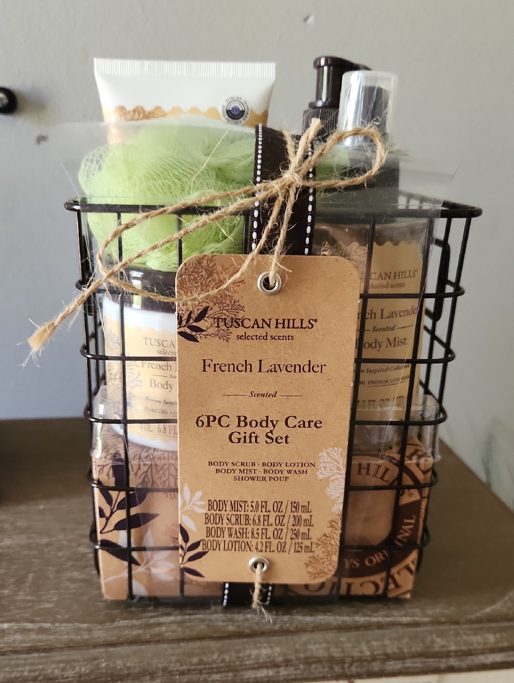 Tuscan Hills French Lavender 6PC Body Care Gift Set - Green Accents